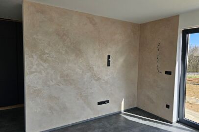 Dekorační malba Oikos Travertino Romano a Ottocento