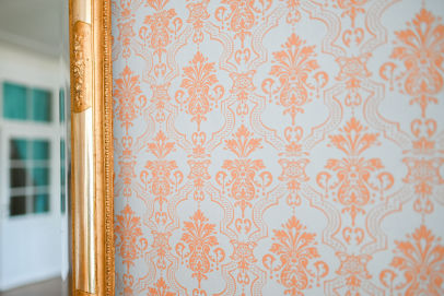 Tapetování v zámku Lysice